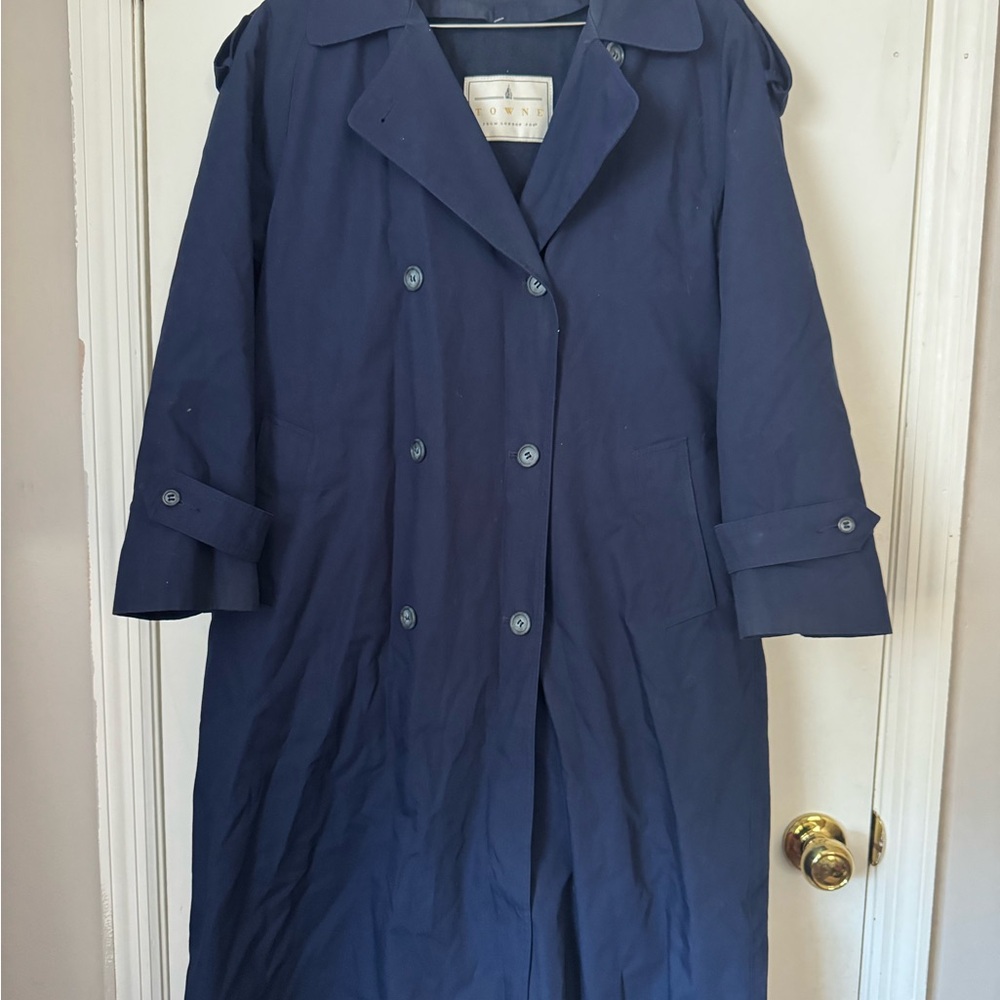Vintage Towne From London Fog Trench Coat Size 10 Petite Navy with belt